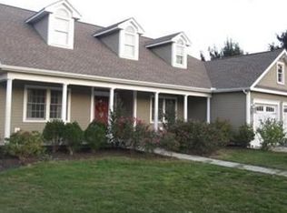 15 Moonlight Dr, Westerly, RI 02891