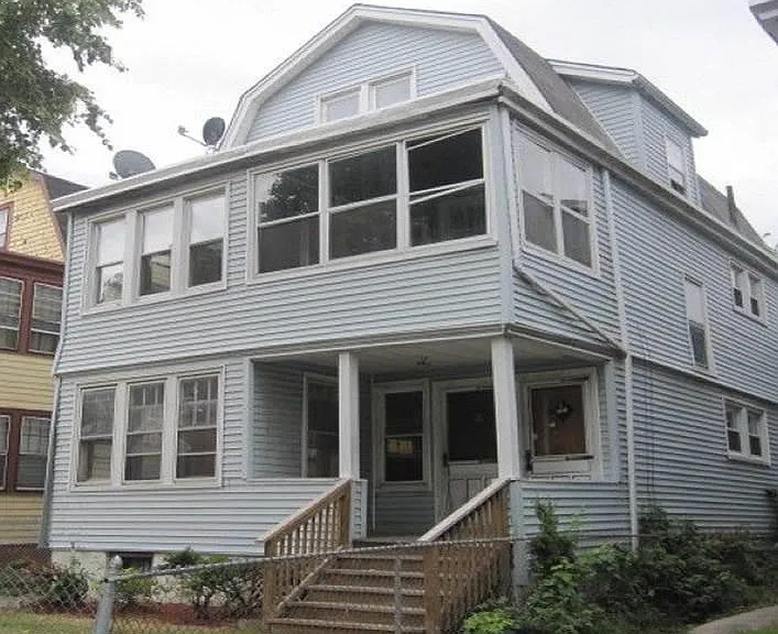 319 Halsted St #1 — Photo 4