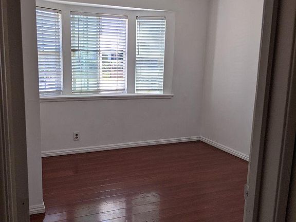 2nd image of 1821 Miralinda Dr