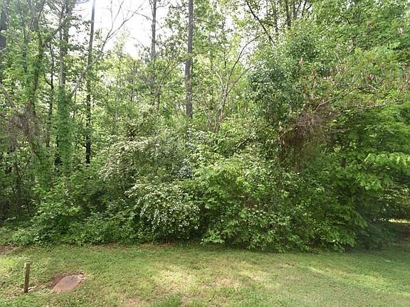 2nd image of 218 & 219 Cates Pond Ct