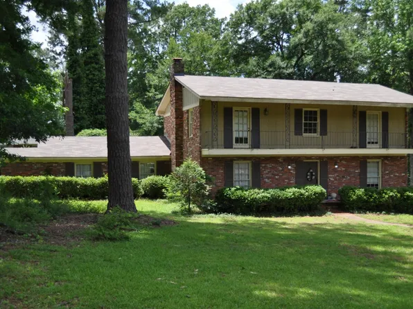 219 Pardue Dr, Selma, AL 36701