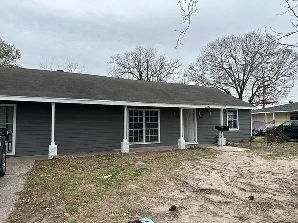 7301 Brockley Ln, Houston, TX 77087