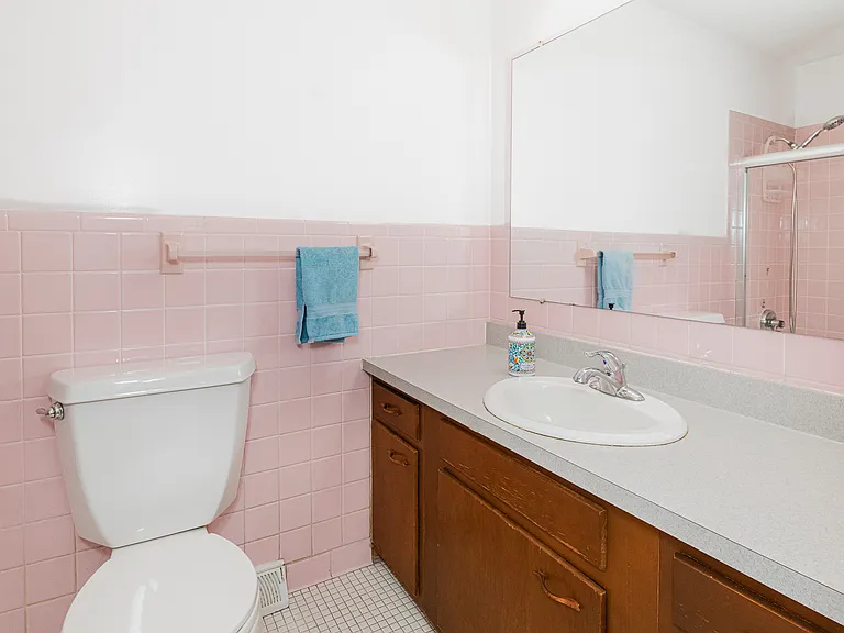 4201 E Cambridge Dr — Photo 19