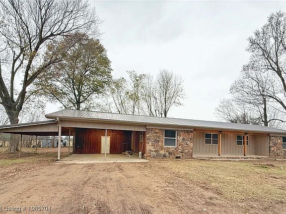 2nd image of 41183 Morris Creek Rd