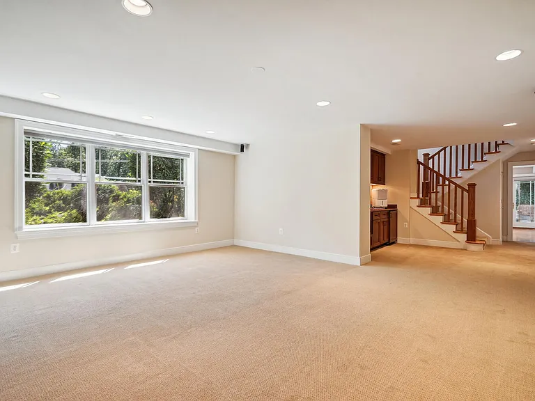 1530 Forest Villa Ln — Photo 11