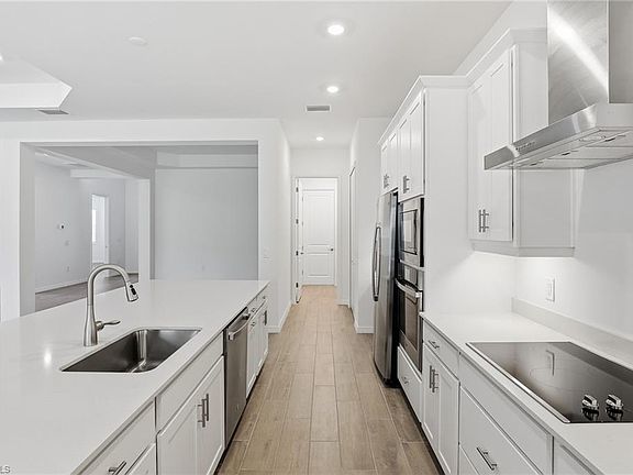7th image of this home