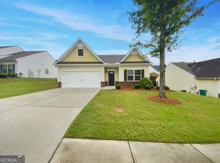 6100 Semaphore Rdg, Rex, GA 30273