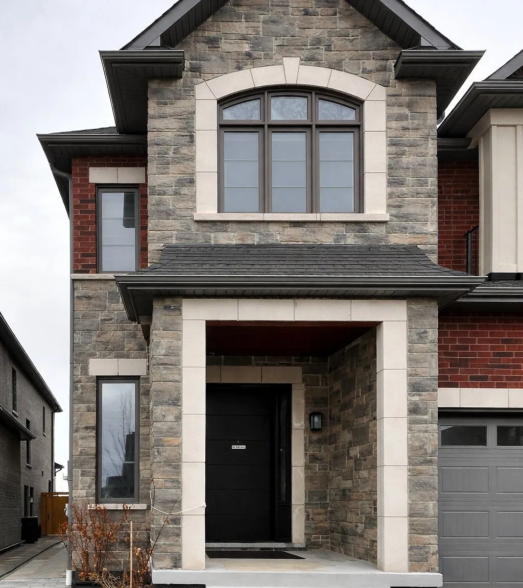 2 bed, $1,999 — Photo 1