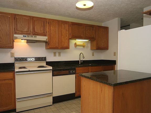4th image of 10112 Tobacco Leaf Ln