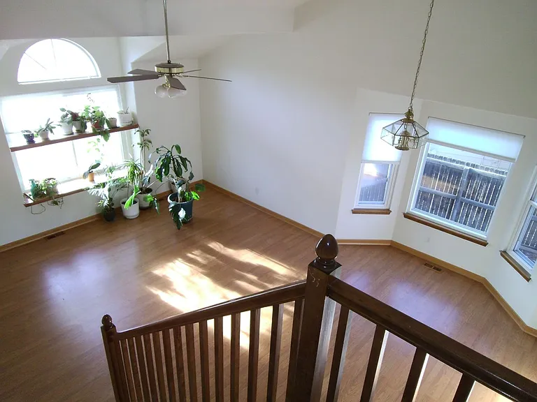 13482 Glen Cir — Photo 13