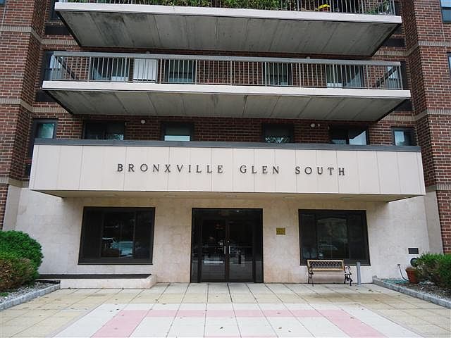 1st image of 1376 Midland Ave APT 612