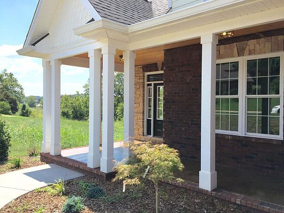 5th image of 124 Forest Ln