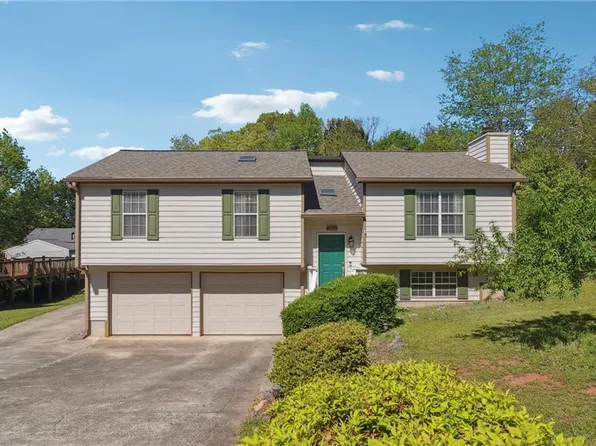 2816 Pine Meadow Dr, Marietta, GA 30066