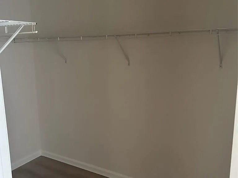 406 Buttonwood Pl — Photo 11
