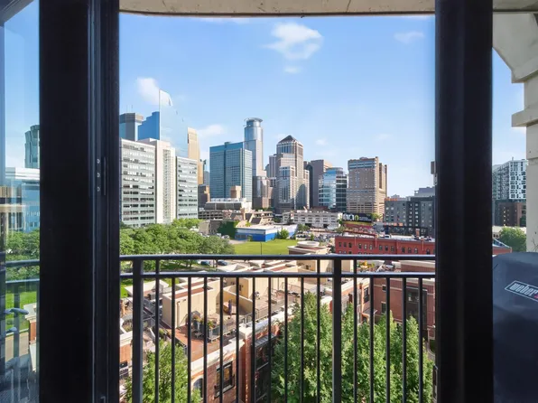 500 E Grant St APT 709, Minneapolis, MN 55404