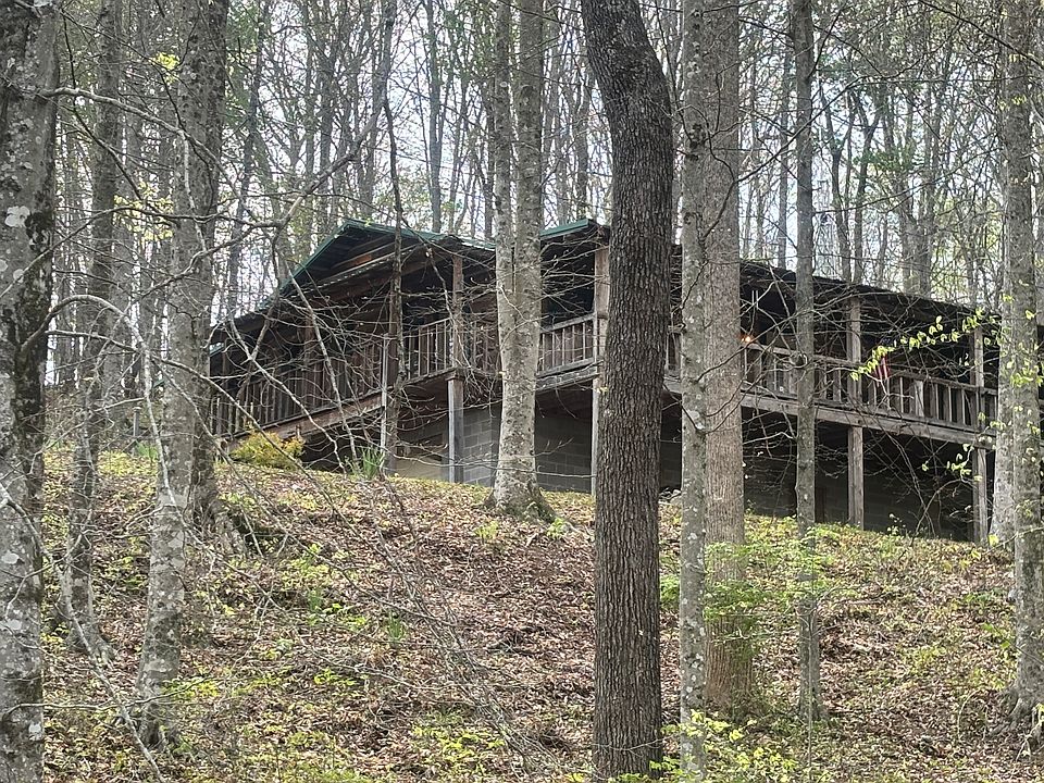 1st image of 865 Lynn Camp Church Rd