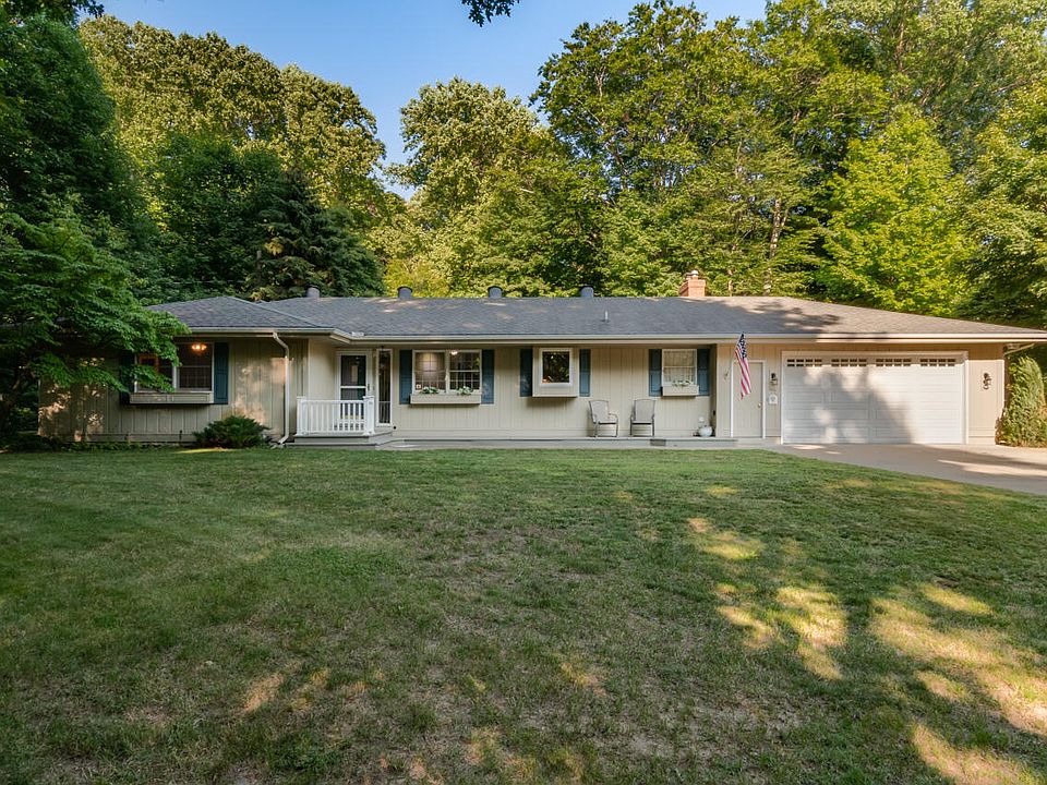 1st image of 15883 77th St