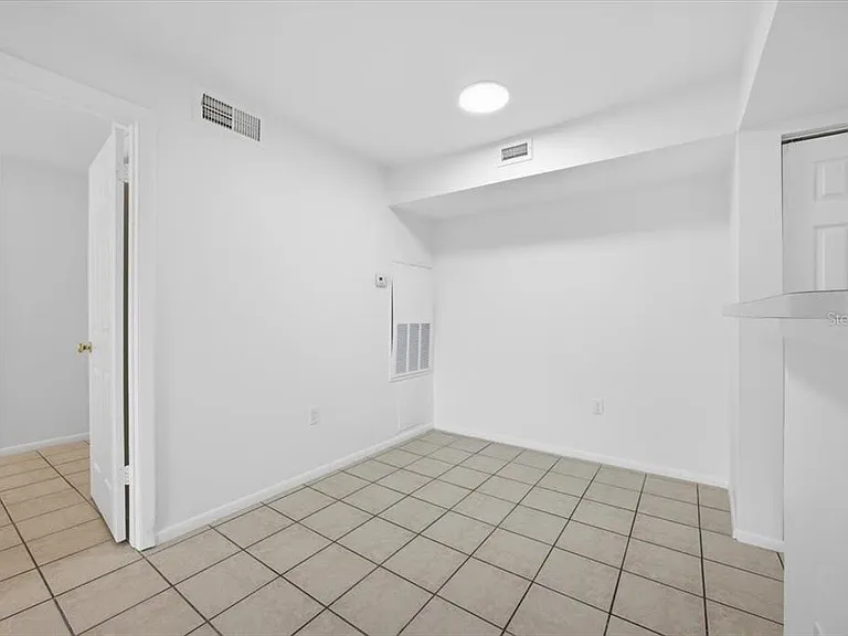 3028 Parkway Blvd #301 — Photo 11