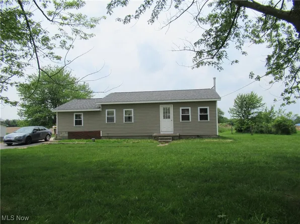 4157 Lisbon Rd, Leetonia, OH 44431