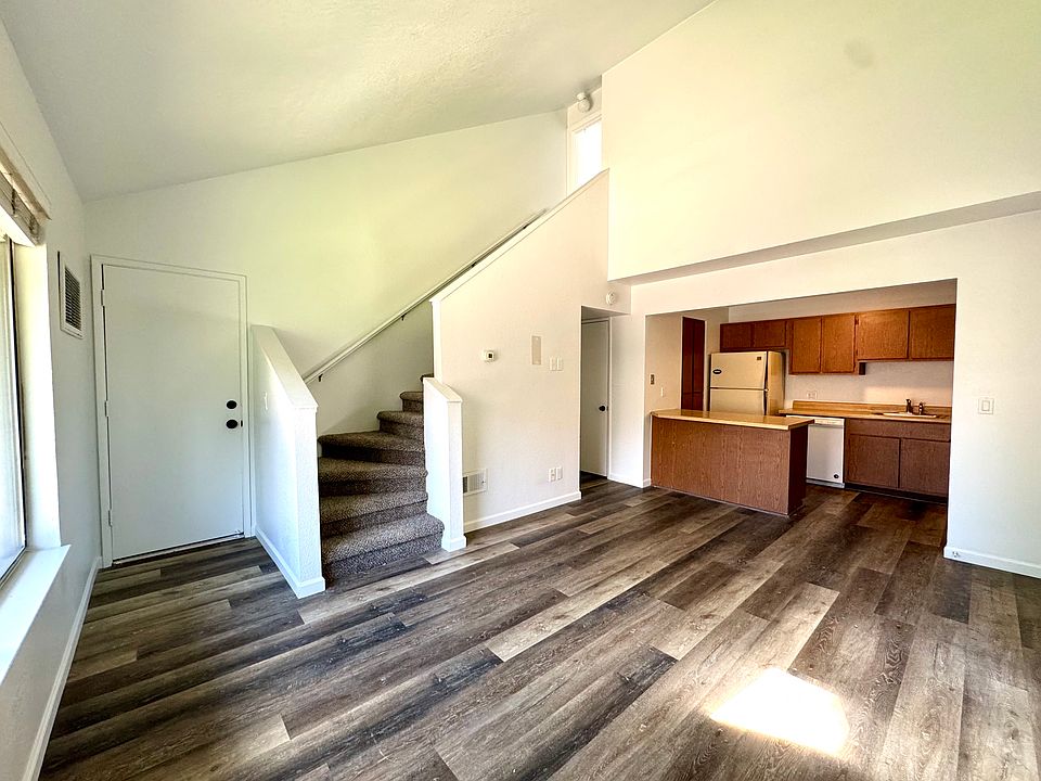 1st image of 1200 S Riordan Ranch St APT 84