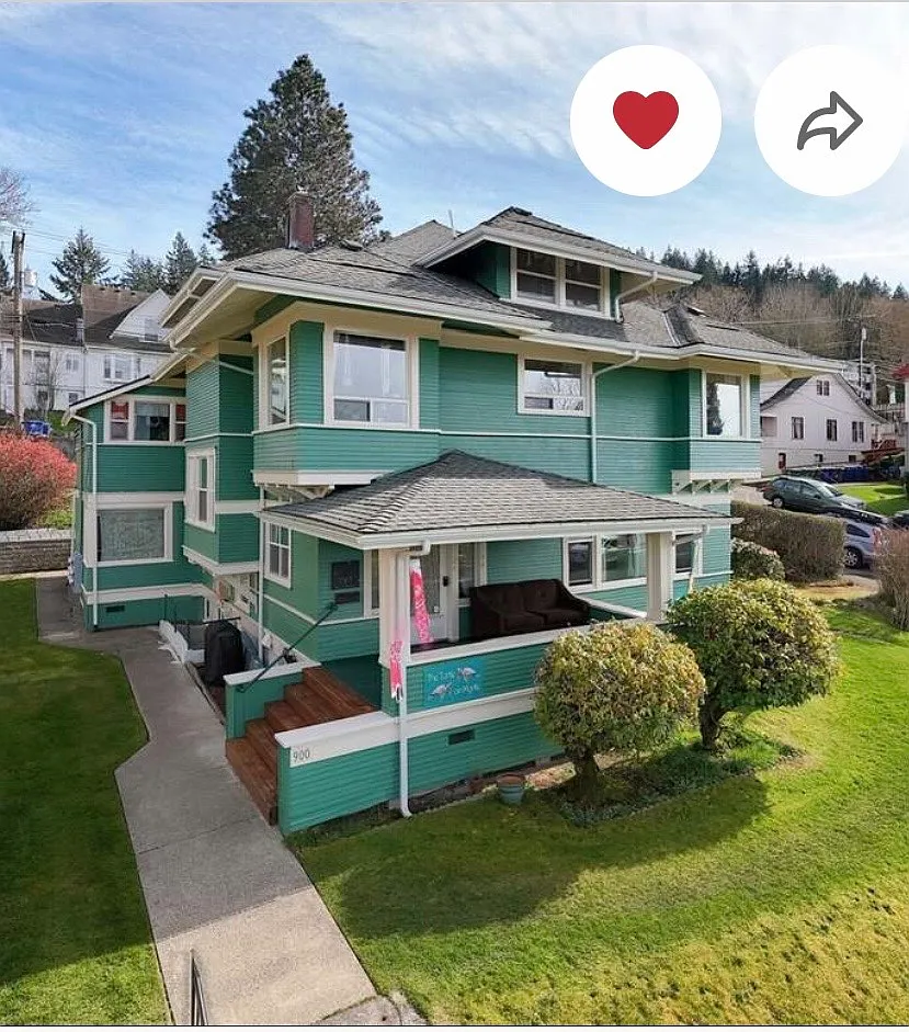 GREAT HOUSE TO LIVE IN - 900 N Garden St #3
