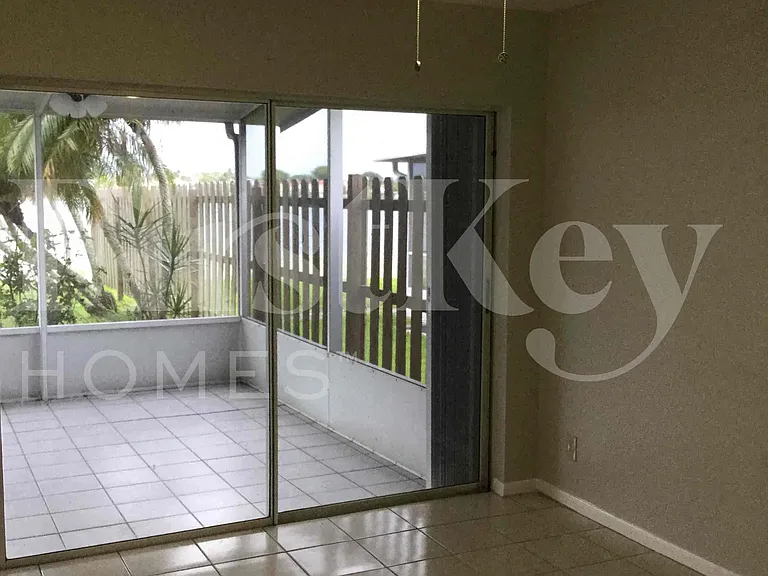 3085 Lighthouse Pl — Photo 3