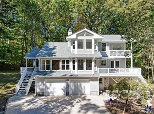 3000 High Meadows Ct, Greensboro, NC 27455