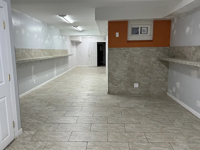 1535 Cecil B Moore Ave — Photo 22