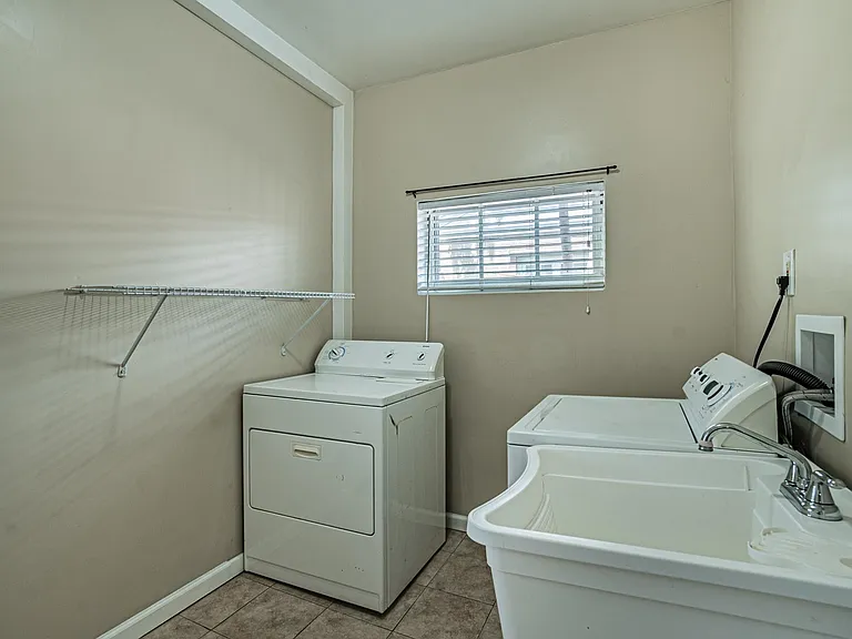 3715 Ames St — Photo 15