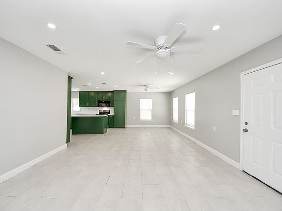 2nd image of 6735 Alpine Dr #B