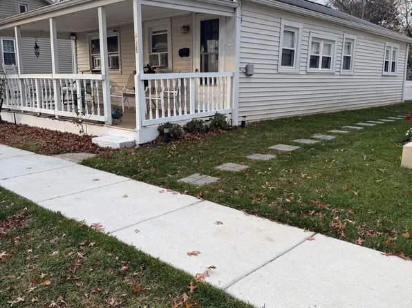 228 Rancocas Ave, Delanco, NJ 08075