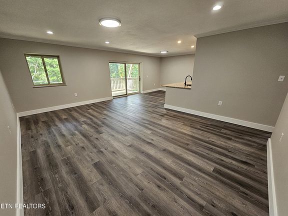 4th image of 3636 Taliluna Ave APT 210