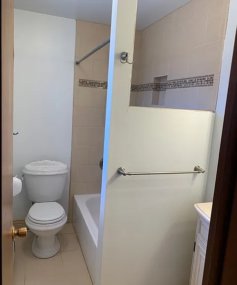 2441 W Elizabeth St — Photo 27