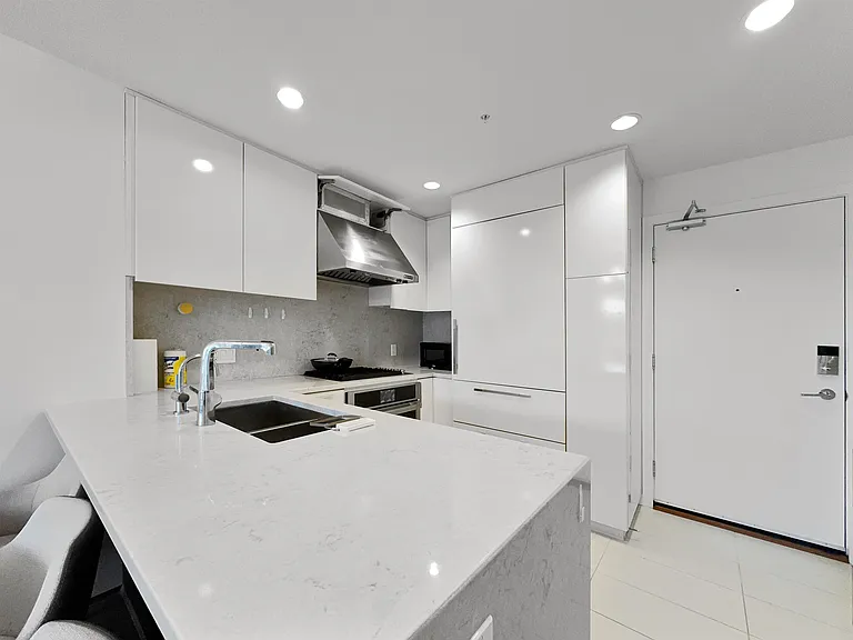 3462 Ross Dr #Penthouse X — Photo 5
