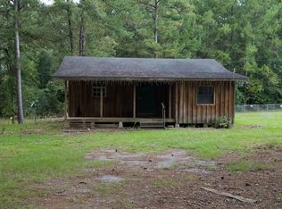 22 Padgett Rd, Hineston, LA 71438