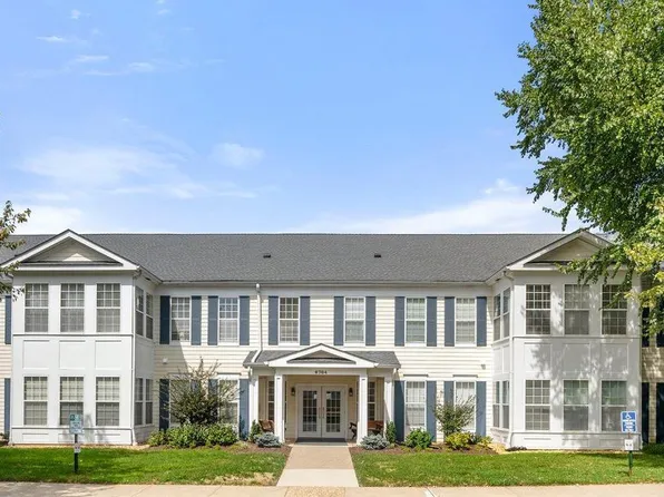 6704 Holly Farm Ln Unit 112, Warrenton, VA 20187