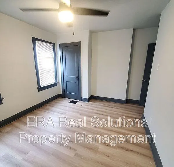 548 S Wayne Ave — Photo 5