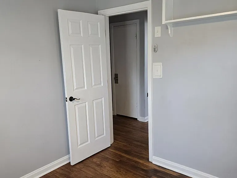 204 S Robbins Ct — Photo 20