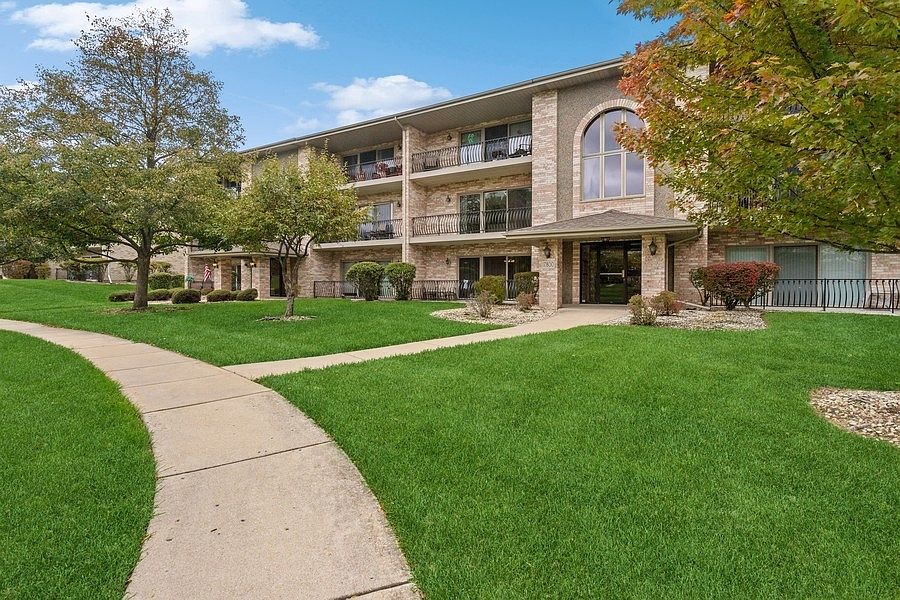 1st image of 17800 Bernard Dr APT 2C