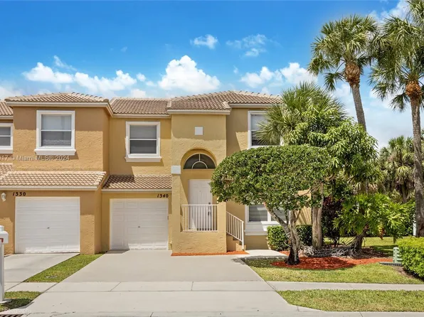 1340 NW 154th Ln, Pembroke Pines, FL 33028
