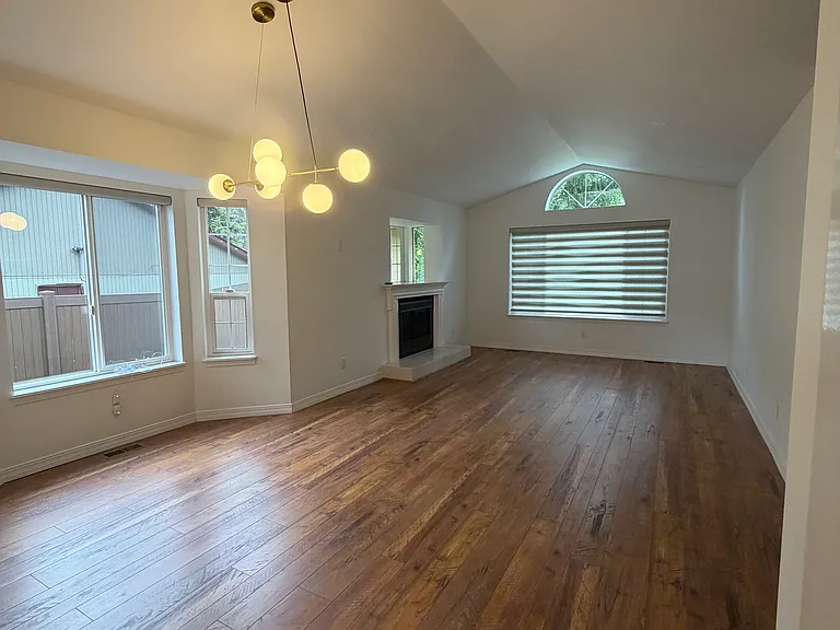 W Canyon Dr — Photo 4