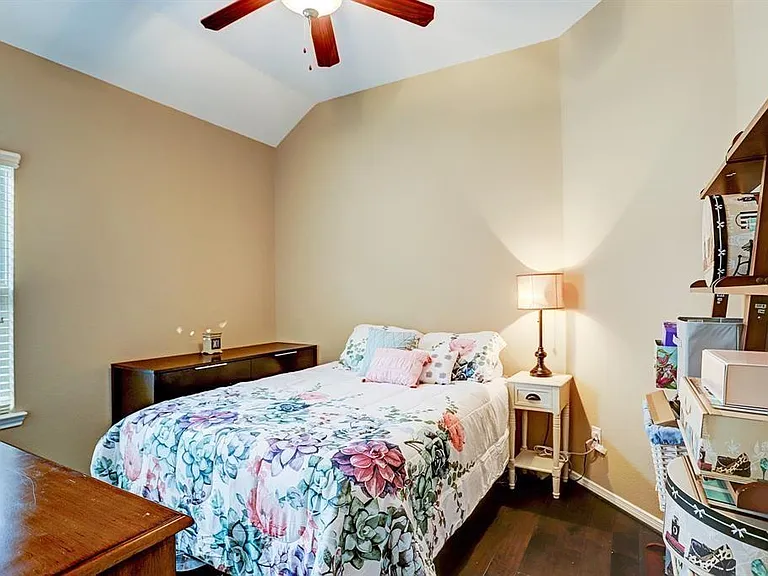 4411 Eclipse Park Ct — Photo 20