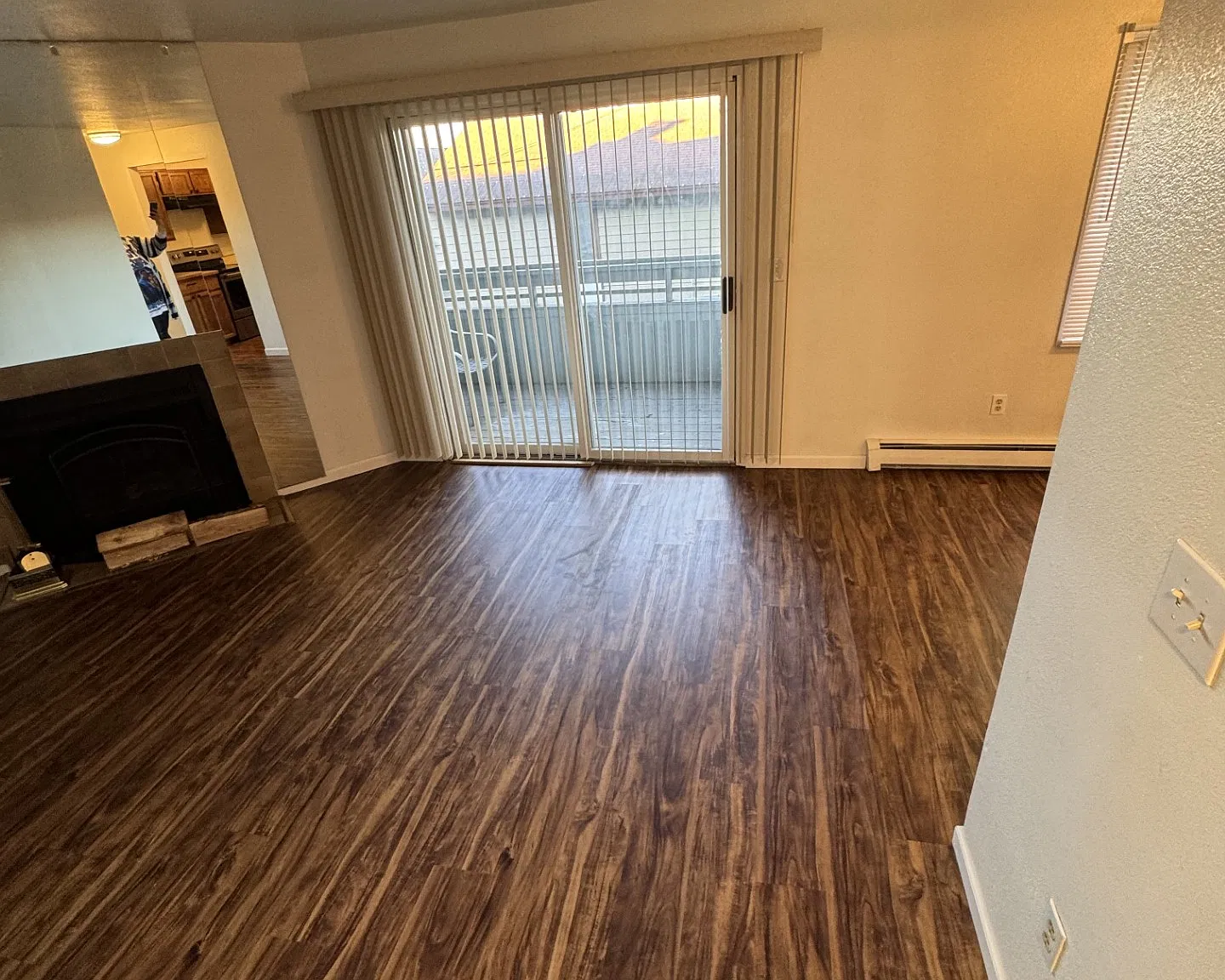 2 bed, $1,900 — Photo 4
