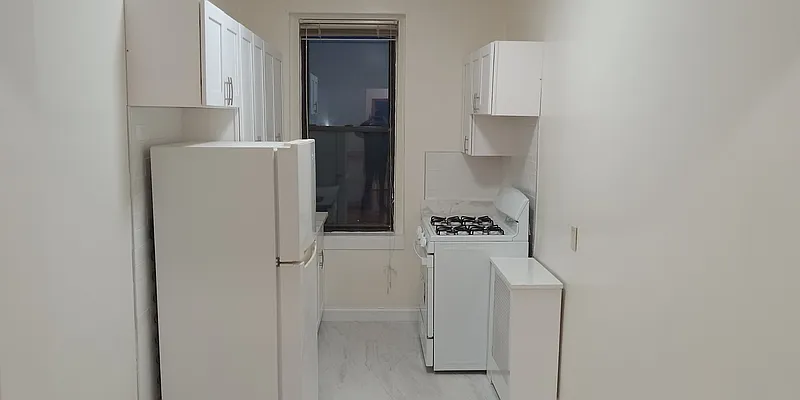 Rented by 1st Premier Realty Network Inc | media 1