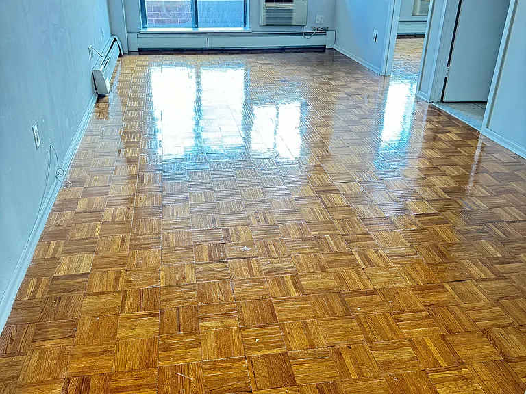 13614 Northern Blvd #G2 — Photo 2
