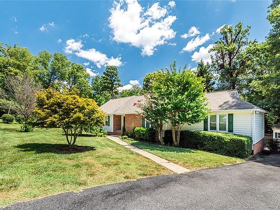 3rd image of 705 Redington Ct