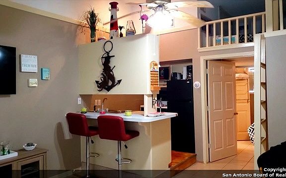 3rd image of 1809 Hillcrest Dr #406-A