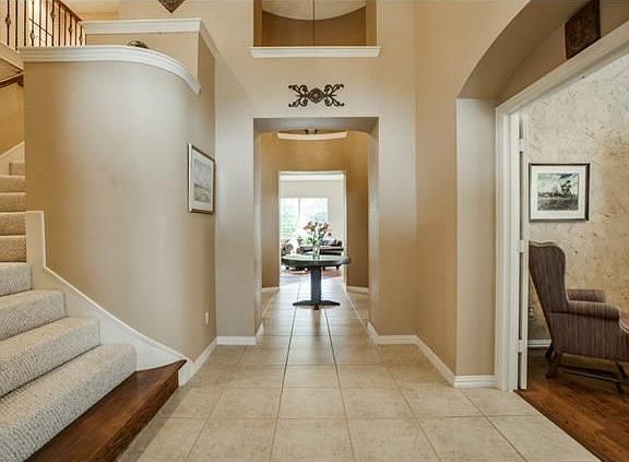 3rd image of 2013 Brenham Dr