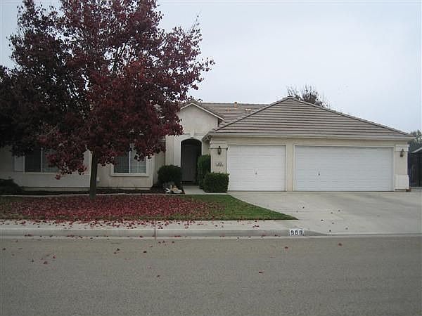 1st image of 996 W Windsor Dr