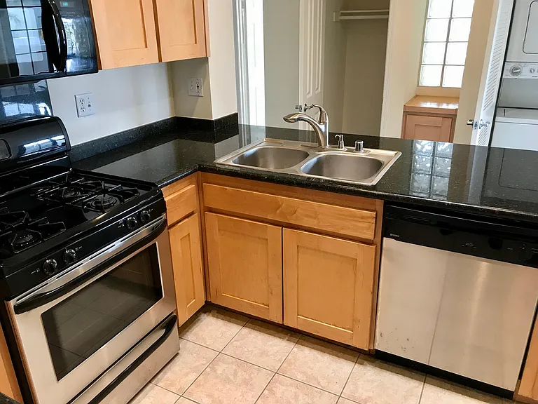 108 S Clark Dr #105 — Photo 5